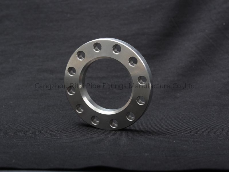 PN6 6 ইঞ্চি স্টিল প্লেট ফ্ল্যাঞ্জ ASME Forging Din A105 5K 10K কালো